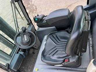 Használt targonca JUNGHEINRICH EFG 320 - 464DZ ELEKTRO VIERRADFRONTSTAPLER (13055971)