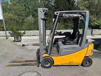 Használt targonca JUNGHEINRICH EFG 320 - 464DZ ELEKTRO VIERRADFRONTSTAPLER (13064616)