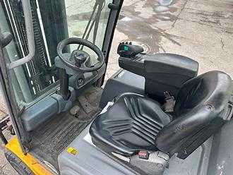 Használt targonca JUNGHEINRICH EFG 320 - 550DZ ELEKTRO VIERRADFRONTSTAPLER (13068724)