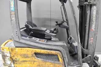 Használt targonca JUNGHEINRICH EFG 320 /58565/ ELEKTRO VIERRADFRONTSTAPLER (13064975)