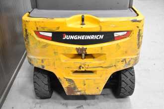 Használt targonca JUNGHEINRICH EFG 320 /58923/ ELEKTRO VIERRADFRONTSTAPLER (13069542)