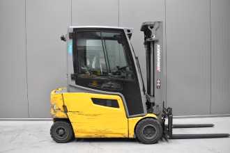 Használt targonca JUNGHEINRICH EFG 320 /58985/ ELEKTRO VIERRADFRONTSTAPLER (13071179)
