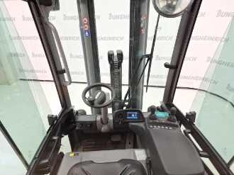 Használt targonca JUNGHEINRICH EFG 320 DP G+E 550 DZ ELEKTRO VIERRADFRONTSTAPLER (13008756)