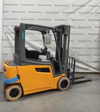 Használt targonca JUNGHEINRICH EFG 320 SP GE 115-470DZ ELEKTRO VIERRADFRONTSTAPLER (13026985)