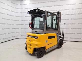 Használt targonca JUNGHEINRICH EFG 425 DP ZVG 110-370 ZT ELEKTRO VIERRADFRONTSTAPLER (13024400)