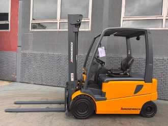 Használt targonca JUNGHEINRICH EFG 430 Baujahr 2006/ Stunden 9086/ Akku 2014 ELEKTRO VIERRADFRONTSTAPLER (13000995)