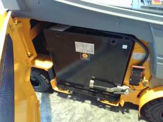 Használt targonca JUNGHEINRICH EFG 430k GE120-400ZT ELEKTRO VIERRADFRONTSTAPLER (13061155)