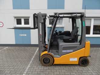 Használt targonca JUNGHEINRICH EFG 430k - weiße Reifen - wenig Stunden ELEKTRO VIERRADFRONTSTAPLER (12865557)