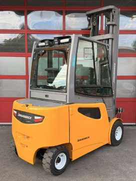 Használt targonca JUNGHEINRICH EFG S30 ELEKTRO VIERRADFRONTSTAPLER (13071974)