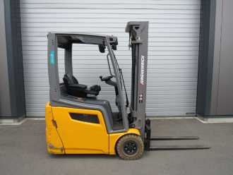 Használt targonca JUNGHEINRICH EFG215 ELEKTRO DREIRADFRONTSTAPLER (13076497)