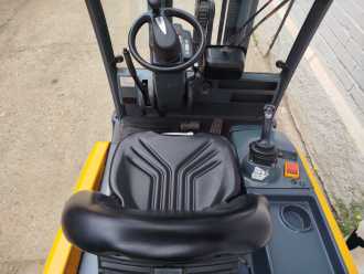 Használt targonca JUNGHEINRICH EFG320 ELEKTRO VIERRADFRONTSTAPLER (13030292)