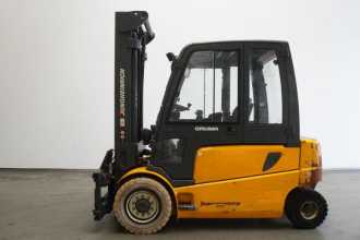 Használt targonca JUNGHEINRICH EFG545 ELEKTRO VIERRADFRONTSTAPLER (13071411)