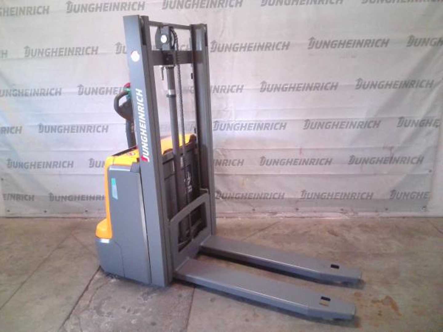Használt targonca JUNGHEINRICH EJC 110 Li 115-250 ZT ELEKTRO HOCHHUBWAGENDEICHSEL (13065705)