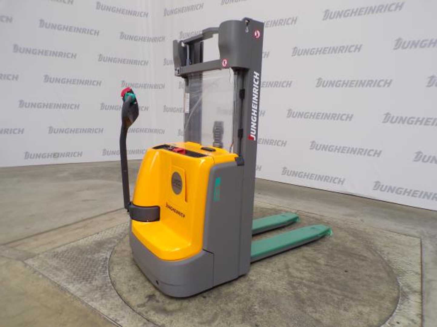 Használt targonca JUNGHEINRICH EJC 110 Li 115-250 ZZ ELEKTRO HOCHHUBWAGENDEICHSEL (12978586)