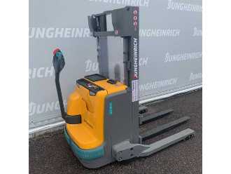 Használt targonca JUNGHEINRICH EJC 212b 2500 ZZ 1150mm ELEKTRO HOCHHUBWAGENDEICHSEL (12825908)