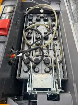 Használt targonca JUNGHEINRICH EJC 214 Baujahr 2016 HH 2700 MIt Waage ELEKTRO HOCHHUBWAGENDEICHSEL (13056878)