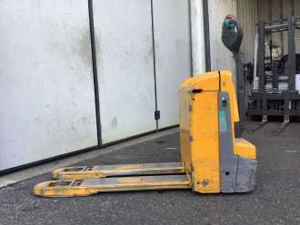 Használt targonca JUNGHEINRICH EJE 116 ELEKTRO NIEDERHUBWAGENDEICHSEL (13051227)
