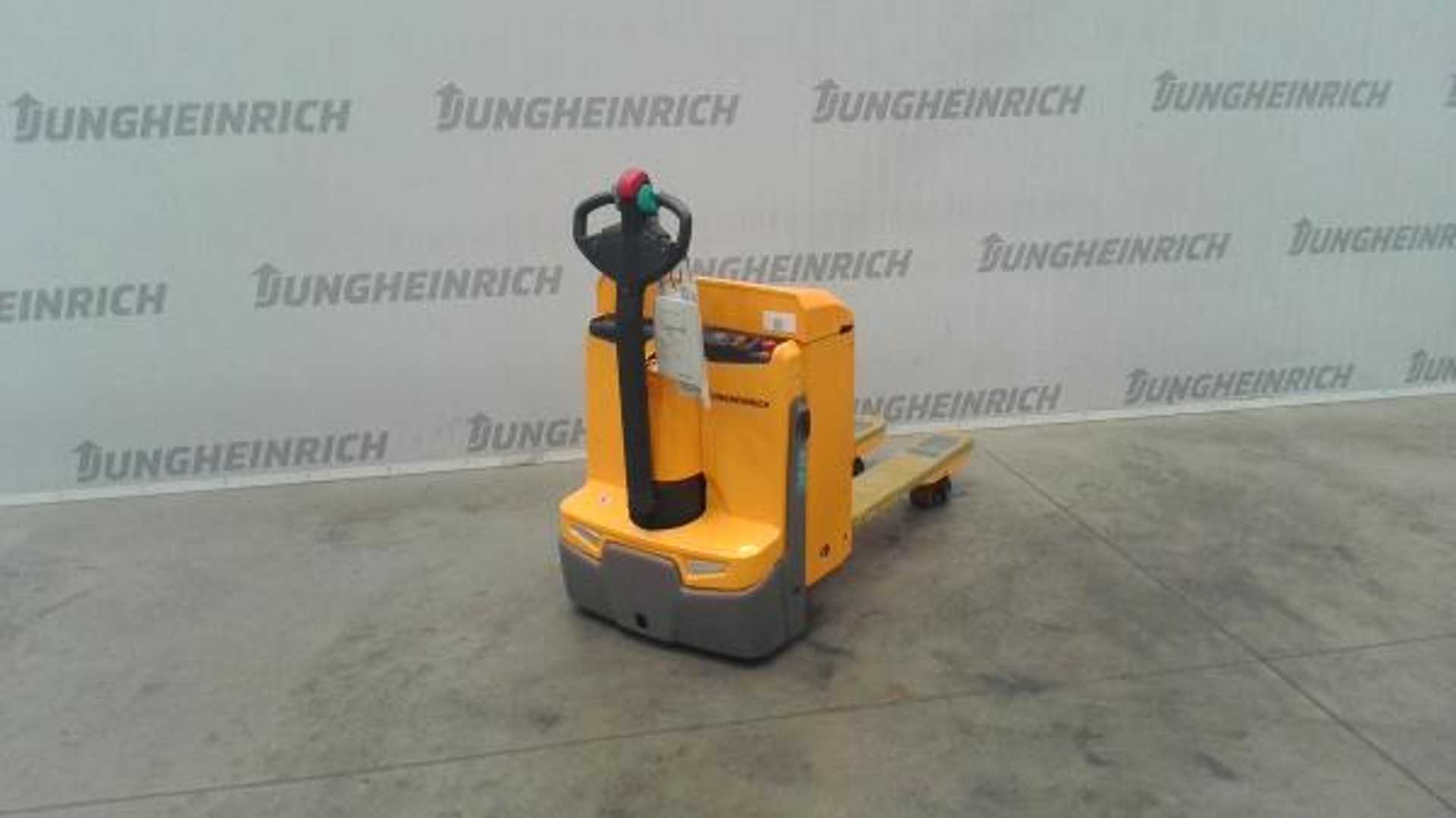 Használt targonca JUNGHEINRICH EJE 120 115-54 ELEKTRO NIEDERHUBWAGENDEICHSEL (13064274)