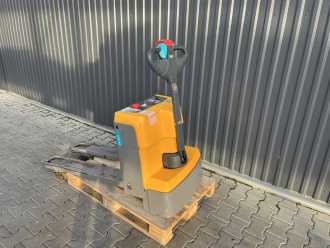 Használt targonca JUNGHEINRICH EJEM13 ELEKTRO NIEDERHUBWAGENDEICHSEL (12946345)