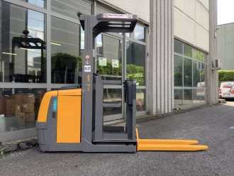 Használt targonca JUNGHEINRICH EKS 110 ELEKTRO NIEDERHUBKOMMISSIONIERER (13041151)