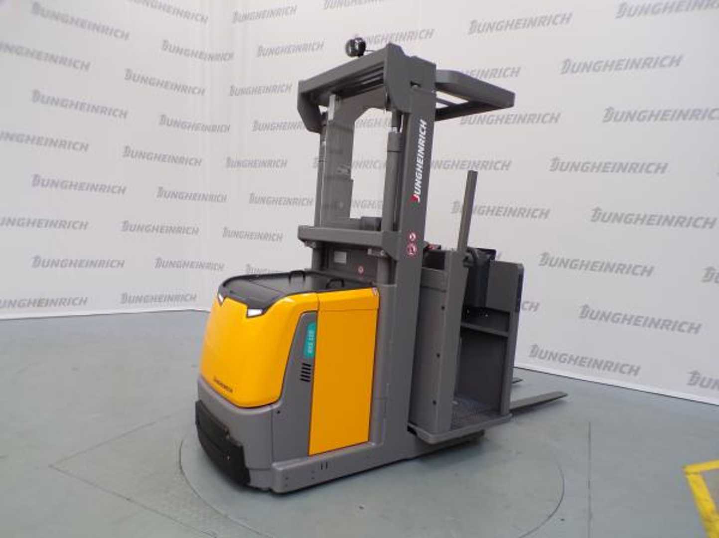 Használt targonca JUNGHEINRICH EKS 110 Z 115-280 ZZ ELEKTRO HOCHHUBKOMMISSIONIERER (13006561)