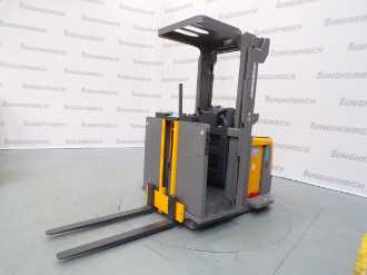 Használt targonca JUNGHEINRICH EKS 110 Z 115-280 ZZ ELEKTRO HOCHHUBKOMMISSIONIERER (13006561)