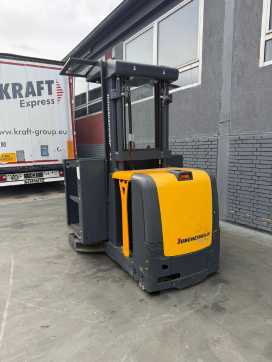 Használt targonca JUNGHEINRICH EKS 210 Baujahr 2012 / HH 3810 / Stunden 82 ELEKTRO HOCHHUBKOMMISSIONIERER (13000294)