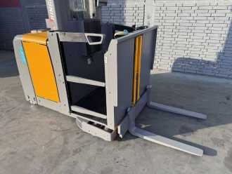 Használt targonca JUNGHEINRICH EKS 210 Baujahr 2017 / HH 6500 / TOP Akku 2024 ELEKTRO HOCHHUBKOMMISSIONIERER (13074248)
