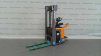 Használt targonca JUNGHEINRICH ERC 212 320ZT KP ELEKTRO HOCHHUBWAGENFAHRERSTAND (13040569)