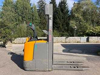Használt targonca JUNGHEINRICH ERC 212 - 430DZ ELEKTRO HOCHHUBWAGENFAHRERSTAND (13067444)