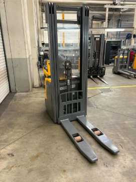 Használt targonca JUNGHEINRICH ERC 216 525DZ KP ELEKTRO HOCHHUBWAGENFAHRERSTAND (13074308)