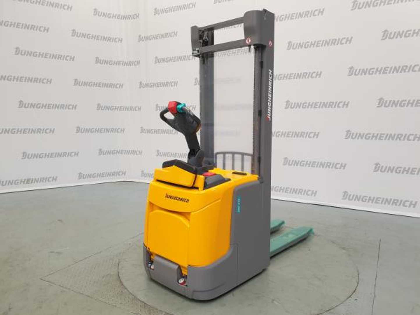 Használt targonca JUNGHEINRICH ERC 216 KP 115-350 ZT ELEKTRO HOCHHUBWAGENFAHRERSTAND (13009415)