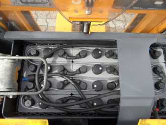 Használt targonca JUNGHEINRICH ERD 220 - NEUE Batterie - Plattform klappbar ELEKTRO HOCHHUBWAGENDEICHSEL (13064902)