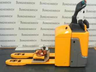 Használt targonca JUNGHEINRICH ERE 120 115-54 KP ELEKTRO NIEDERHUBWAGENFAHRERSTAND (13074057)