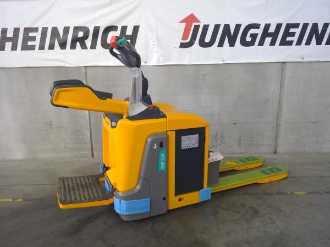 Használt targonca JUNGHEINRICH ERE 120 19 115 54 ELEKTRO NIEDERHUBWAGENFAHRERSTAND (13011263) backdrop