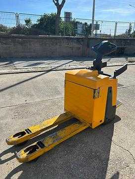 Használt targonca JUNGHEINRICH ERE 120 ELEKTRO NIEDERHUBWAGENFAHRERSTAND (13046153)