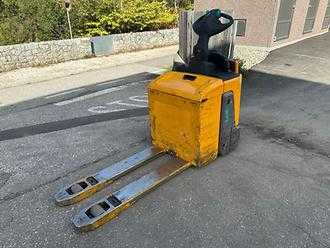 Használt targonca JUNGHEINRICH ERE 120 ELEKTRO NIEDERHUBWAGENFAHRERSTAND (13073103)