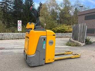 Használt targonca JUNGHEINRICH ERE 120 ELEKTRO NIEDERHUBWAGENFAHRERSTAND (13073709) backdrop