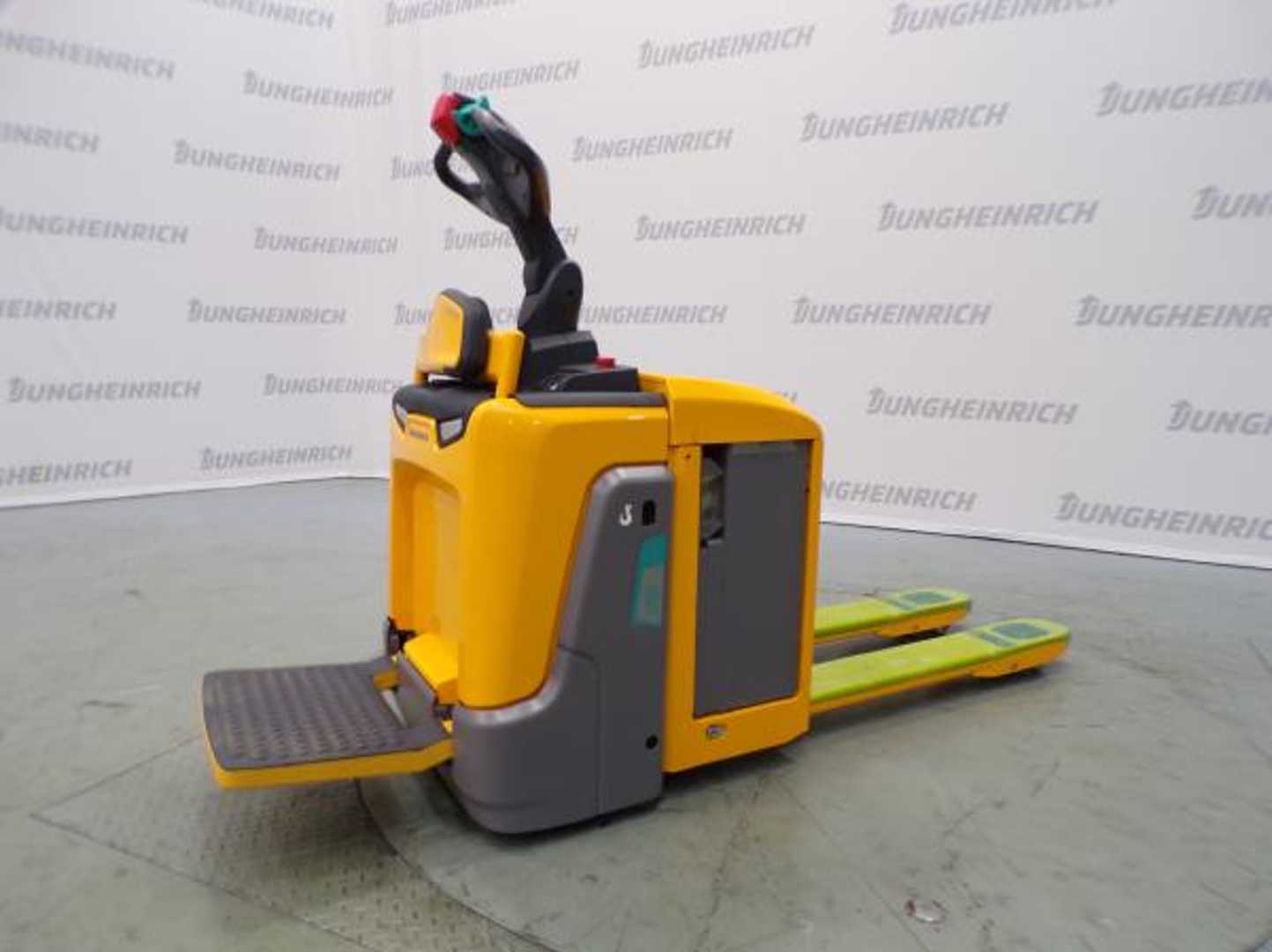 Használt targonca JUNGHEINRICH ERE 120 KP 115-55 ELEKTRO NIEDERHUBWAGENFAHRERSTAND (13060965)