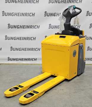 Használt targonca JUNGHEINRICH ERE 125 115-54 KP LI ION ELEKTRO NIEDERHUBWAGENFAHRERSTAND (13074047) backdrop
