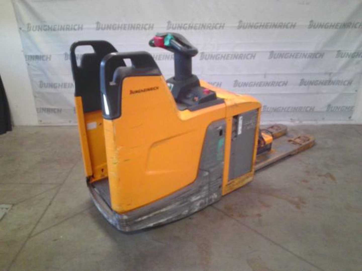 Használt targonca JUNGHEINRICH ERE 225 Li pev.pl. ELEKTRO NIEDERHUBWAGENFAHRERSTAND (13072251)