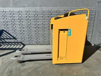 Használt targonca JUNGHEINRICH ESE 220 Baujahr 2018 Stunden 5516 Akku 2021 ELEKTRO NIEDERHUBKOMMISSIONIERER (13000974) backdrop