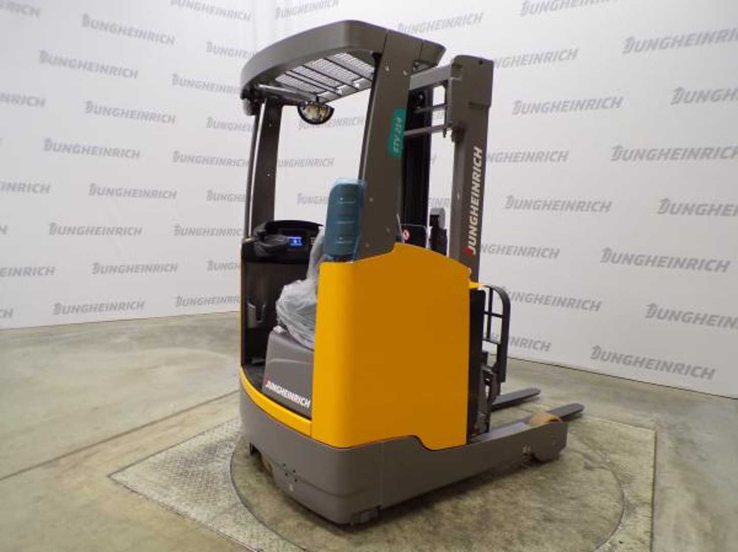 Használt targonca JUNGHEINRICH ETV 214 MP GE 115-530 DZ ELEKTRO SCHUBMASTSTAPLER (12928845)