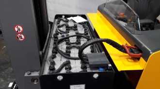 Használt targonca JUNGHEINRICH ETV 214 SP E GE 115 902 DZ ELEKTRO SCHUBMASTSTAPLER (13023715)
