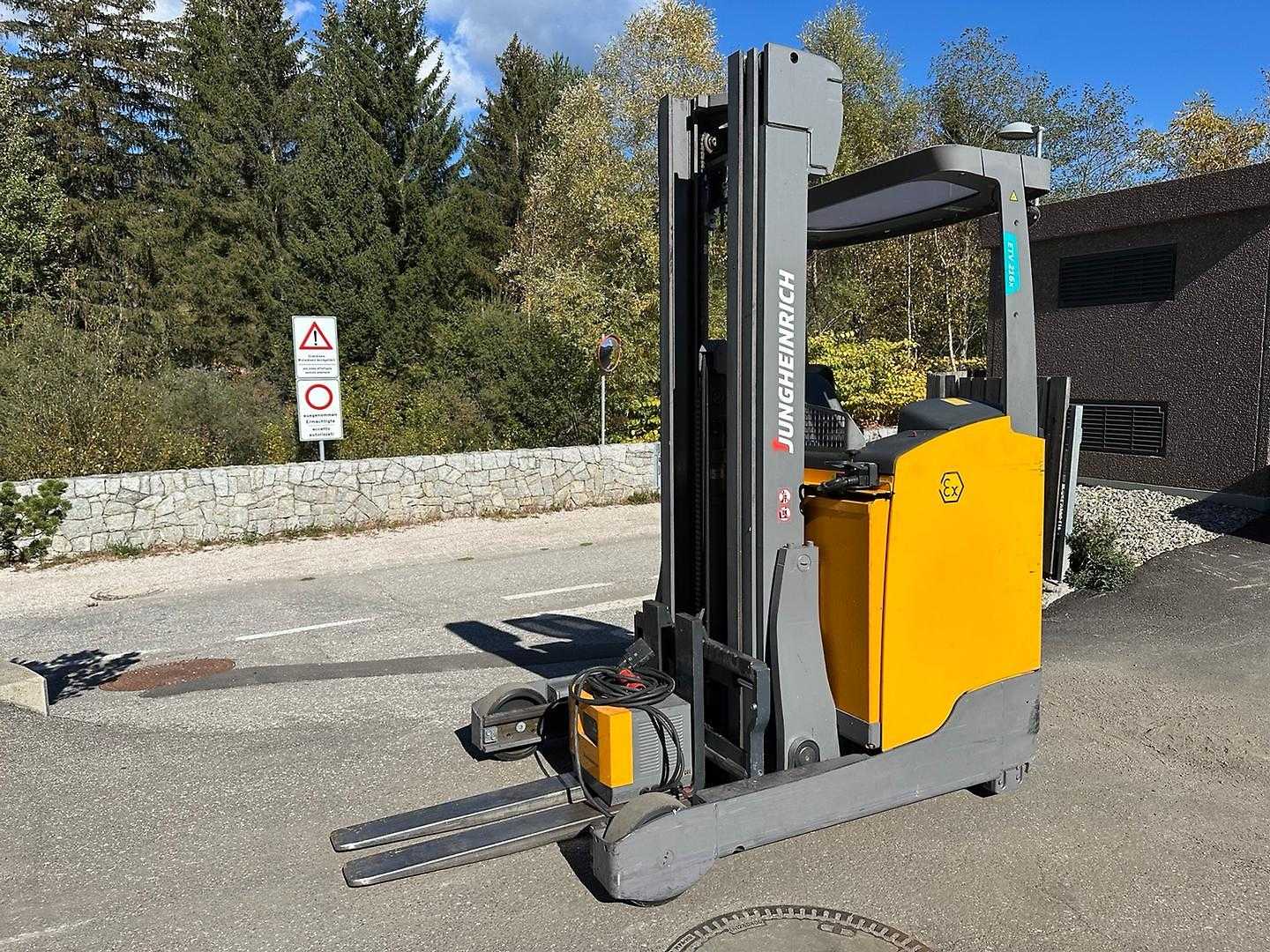 Használt targonca JUNGHEINRICH ETV 216x - 590DZ - ATEX ELEKTRO SCHUBMASTSTAPLER (13073138)