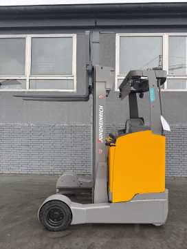Használt targonca JUNGHEINRICH ETV C 16 Baujahr 2017 /Stunden 919 / HH 5,72M/ TOP CONDITION ELEKTRO SCHUBMASTSTAPLER (13071047)