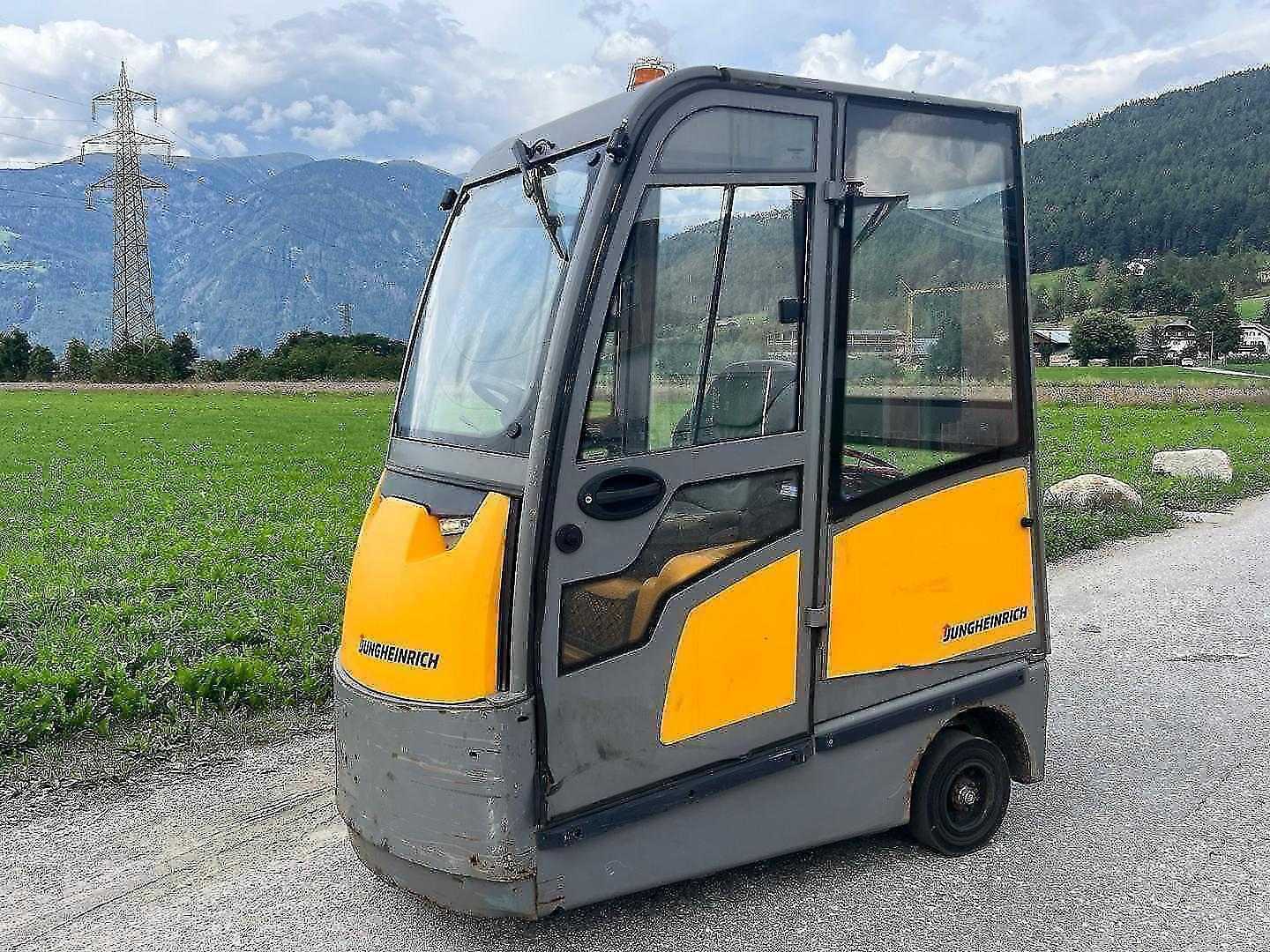 Használt targonca JUNGHEINRICH EZS 590 ELEKTRO SCHLEPPER (13021075)