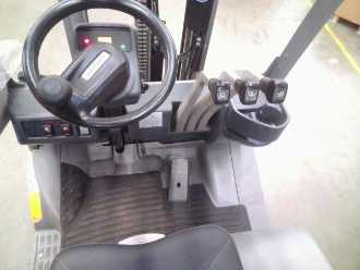 Használt targonca JUNGHEINRICH TFG 316 SP GE 115-330 ZZ GAS VIERRADFRONTSTAPLER (13044200)