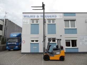 Használt targonca JUNGHEINRICH TFG 316 - Triplex - wenig Stunden GAS VIERRADFRONTSTAPLER (13051786)