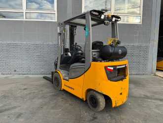 Használt targonca JUNGHEINRICH TFG 320s Baujahr 2020/ Stunden 1083/ HH 4640 GAS VIERRADFRONTSTAPLER (13004648)
